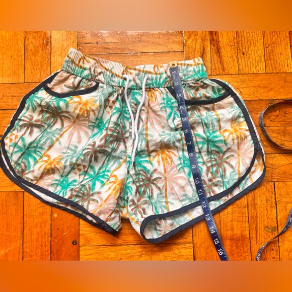 Confort fit short floral size M - Picture 5 of 7